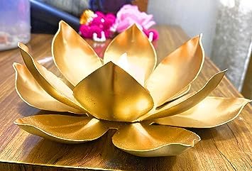 Elegant Golden Tealight Holder
