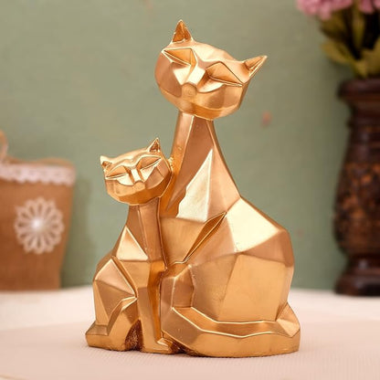 Cat Family Sculpture – Handcrafted Décor