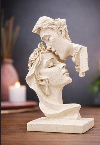 Elegant Couple Statue – Home Decor & Gifting