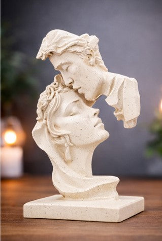 Elegant Couple Statue – Home Decor & Gifting