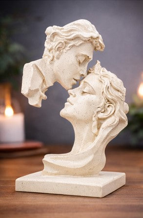 Elegant Couple Statue – Home Decor & Gifting